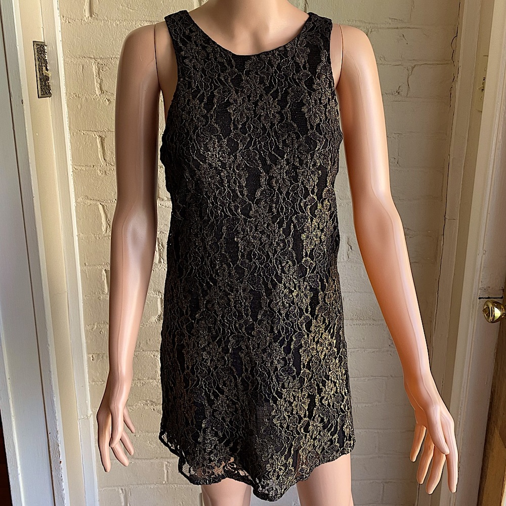ASTR black and gold floral lace sleeveless dress size XS